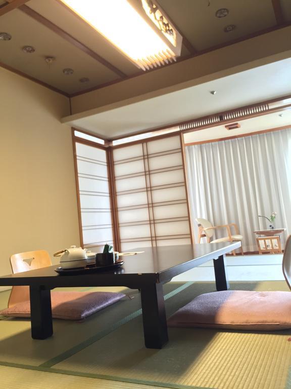Ichiei Hotel Ōsaka